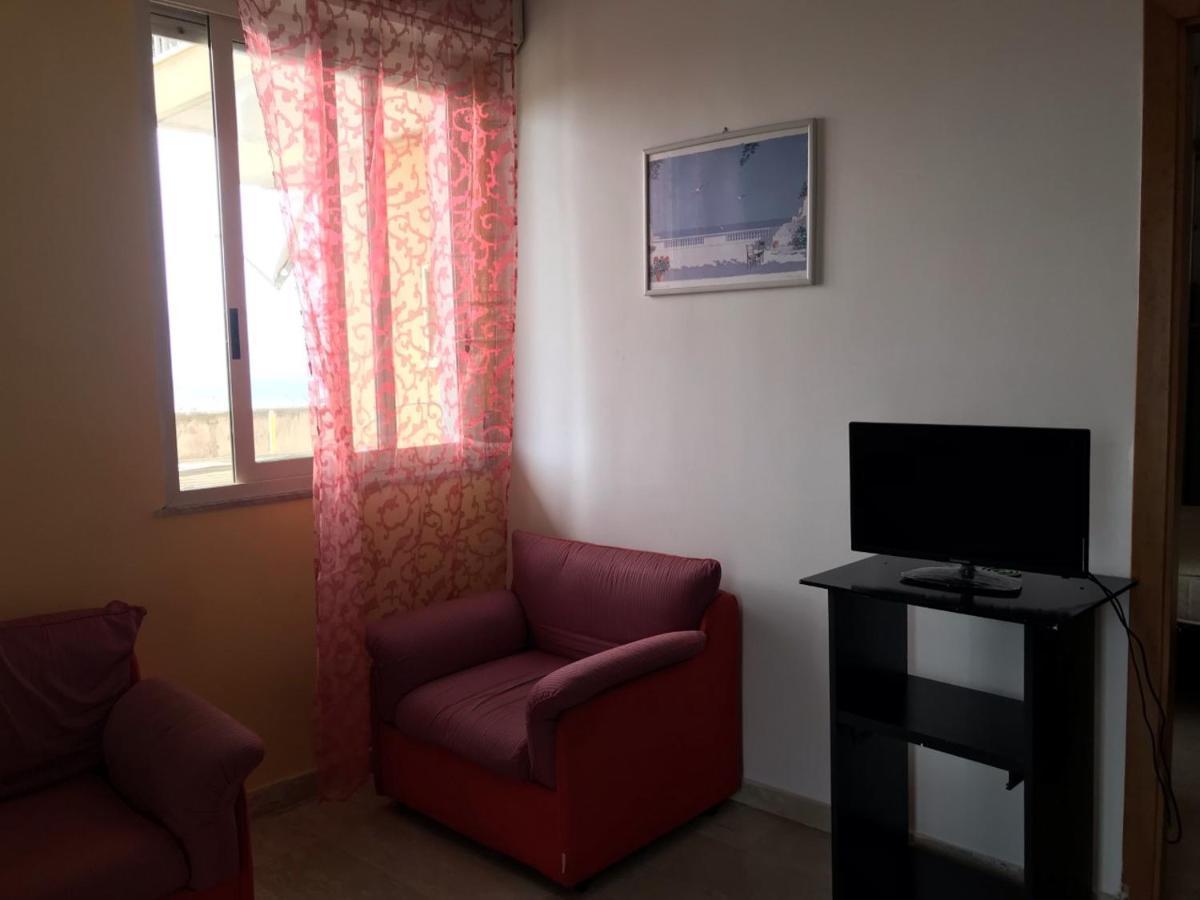 90Ss Apartament Apartment Reggio Calabria Exterior photo